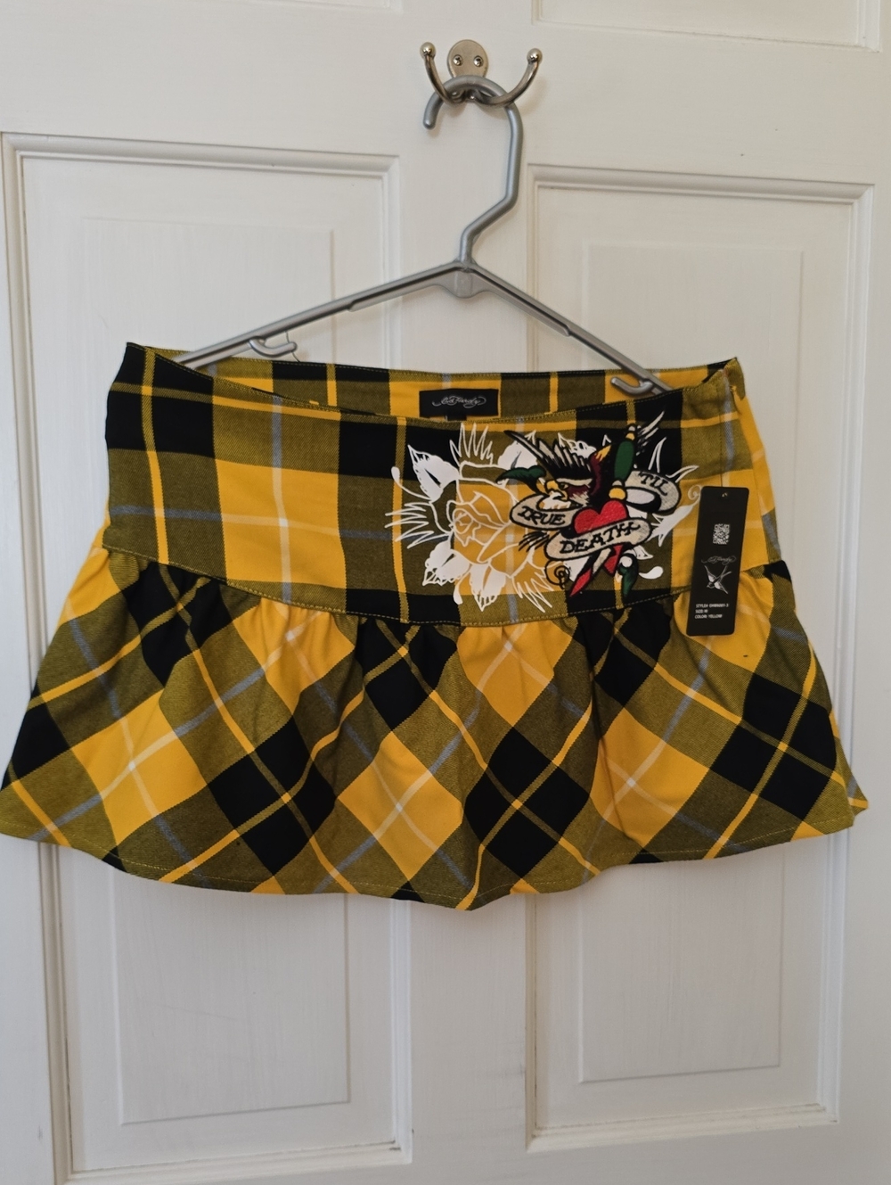 Ed Hardy Yellow and Black Plaid Mini Skirt with Graphic Embroidery. Size Medium